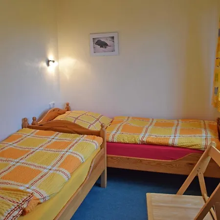 Lindenhof Gro_zicker Groß Zicker